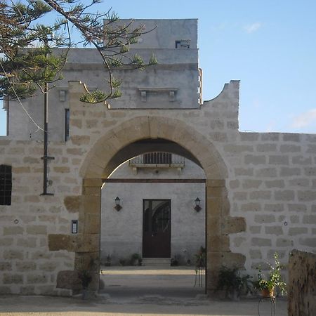 Baglio Bellavista Bed and Breakfast Torre Nubia Buitenkant foto