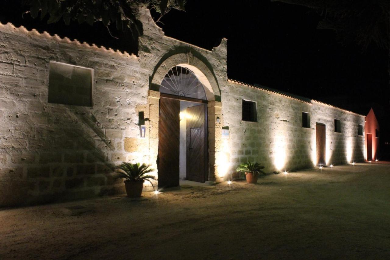 Baglio Bellavista Bed and Breakfast Torre Nubia Buitenkant foto