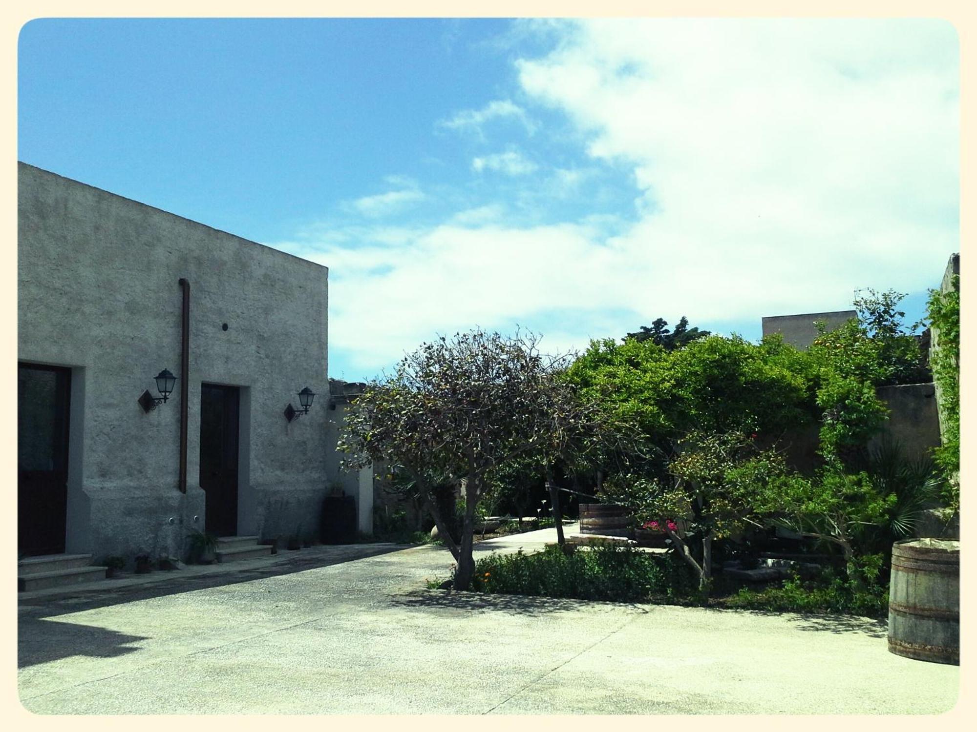 Baglio Bellavista Bed and Breakfast Torre Nubia Buitenkant foto