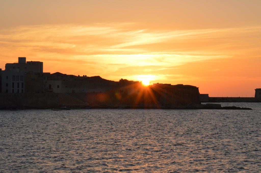 Baglio Bellavista Bed and Breakfast Torre Nubia Buitenkant foto